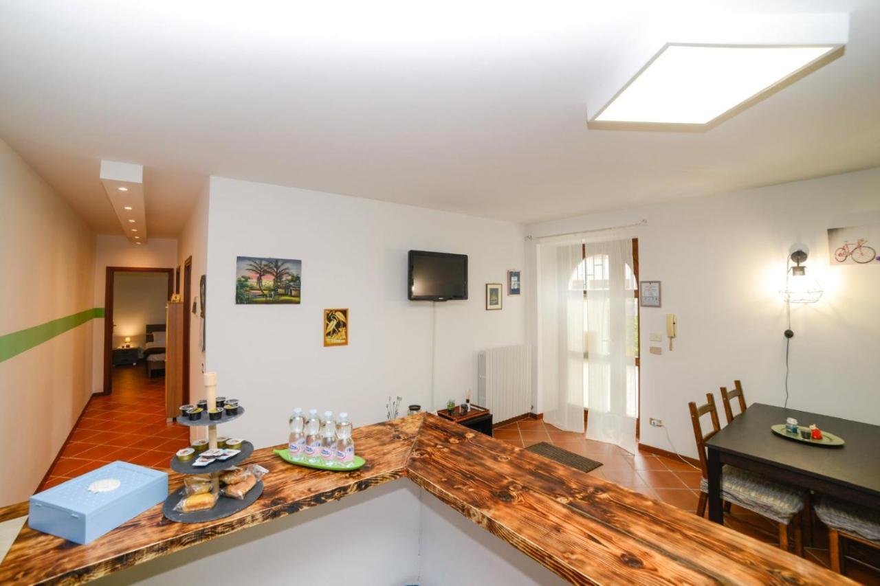 Loft Free Parking Agli Ulivi Moderno E Spazioso Πεσκιέρα ντελ Γκάρντα Εξωτερικό φωτογραφία