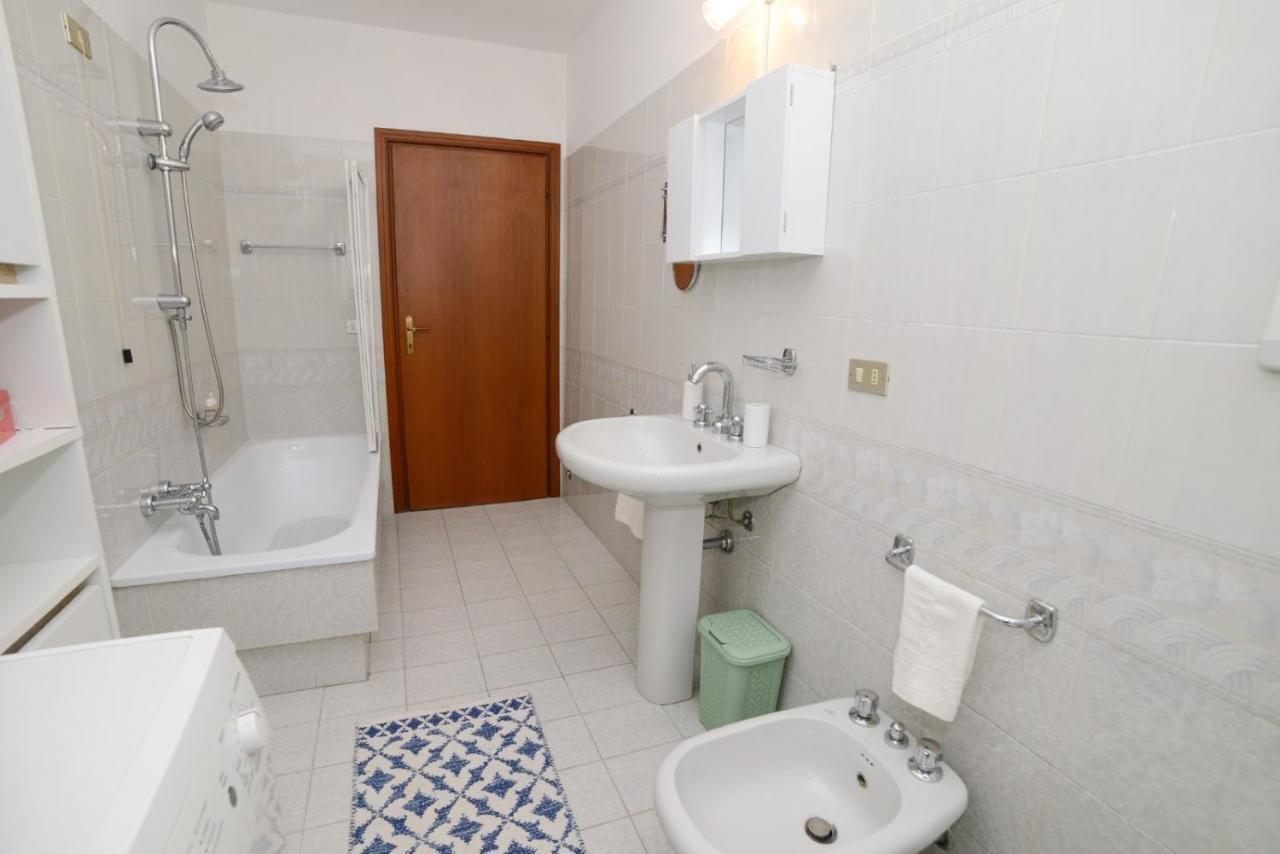 Loft Free Parking Agli Ulivi Moderno E Spazioso Πεσκιέρα ντελ Γκάρντα Εξωτερικό φωτογραφία